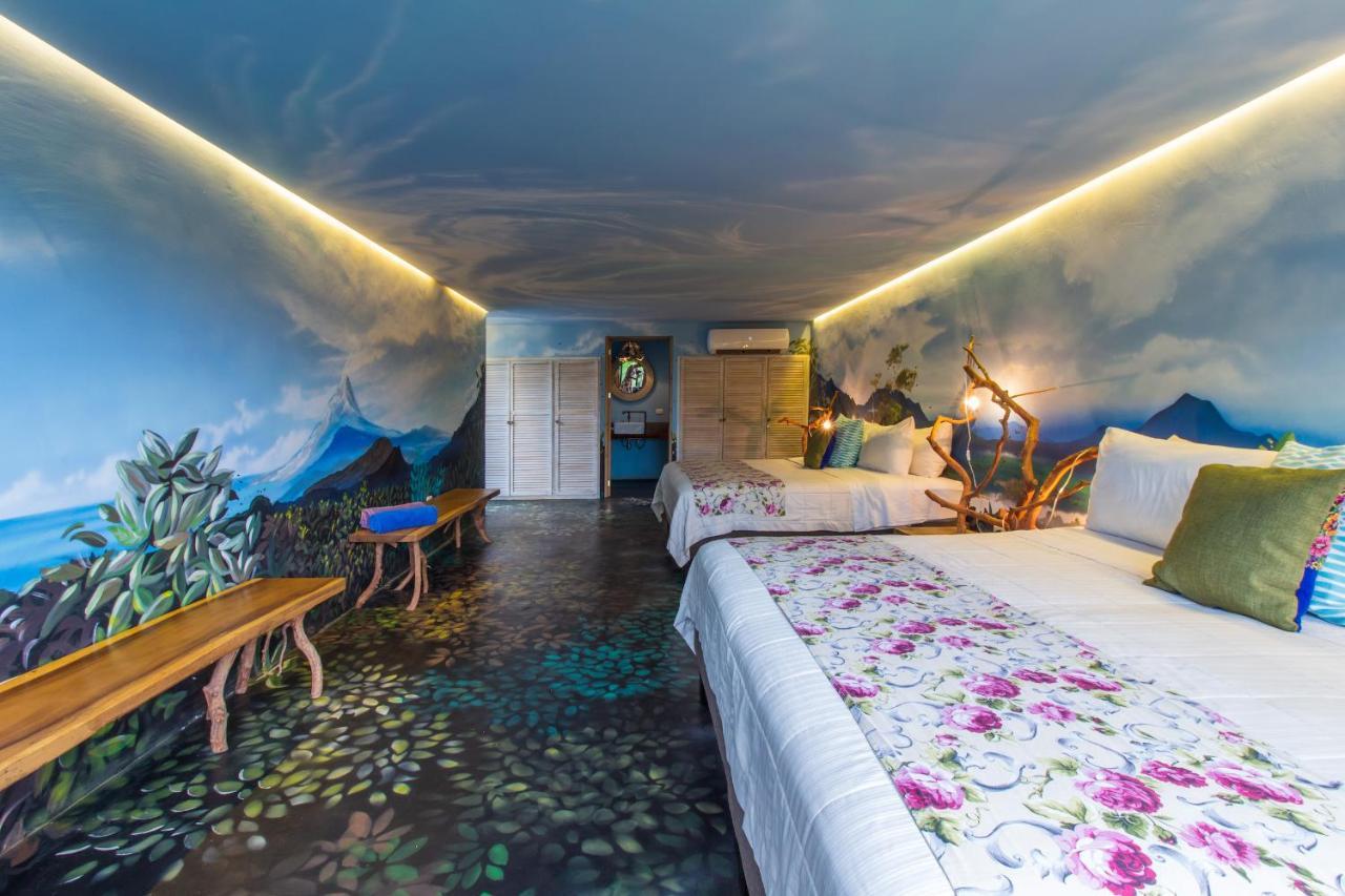 Latica Lodge Playa Negra Bagian luar foto